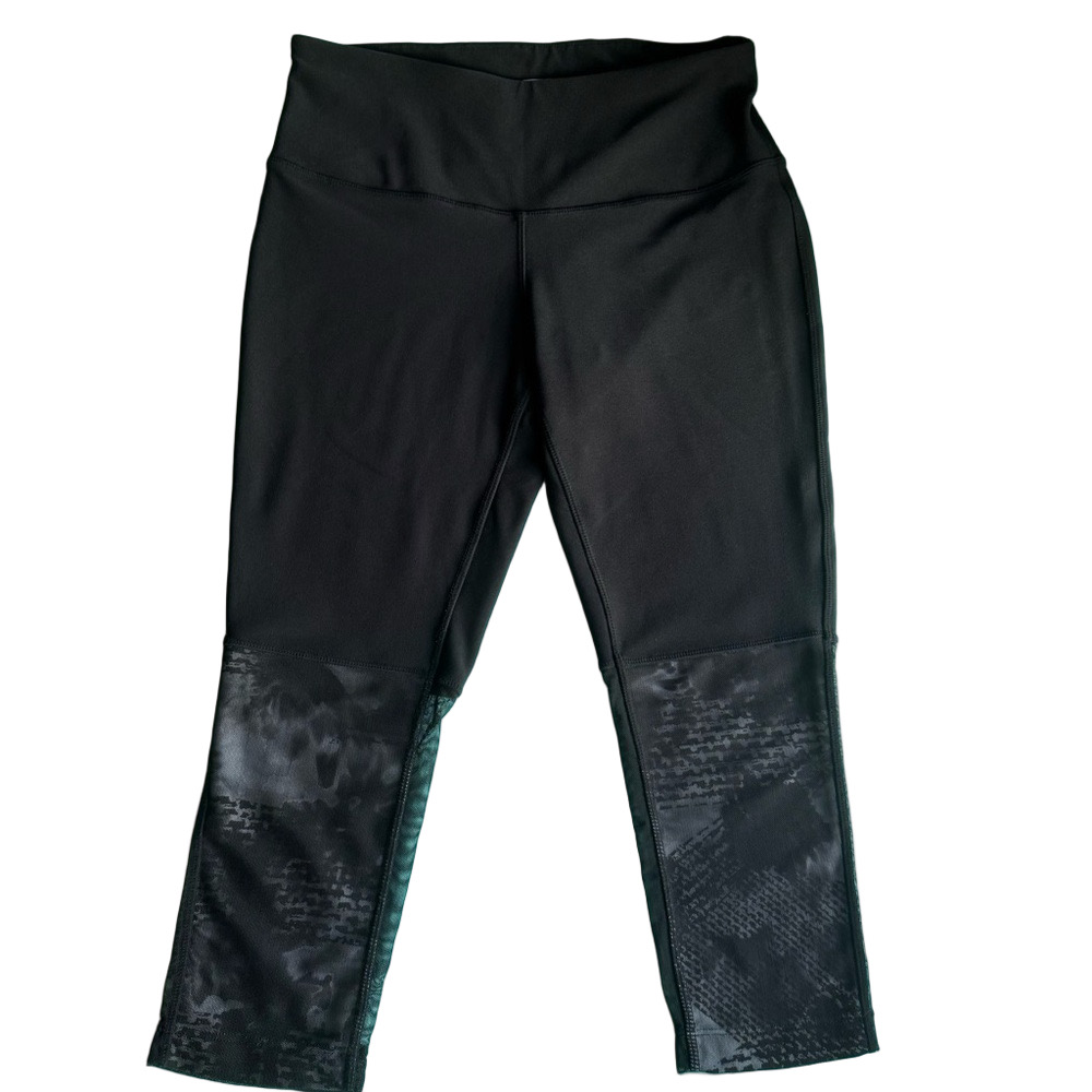 Mondetta Black Cropped Leggings with Textured Detail Women’s M